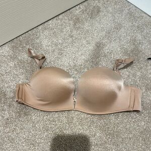 32B Victoria’s Secret bombshell Tan Strapless Bra